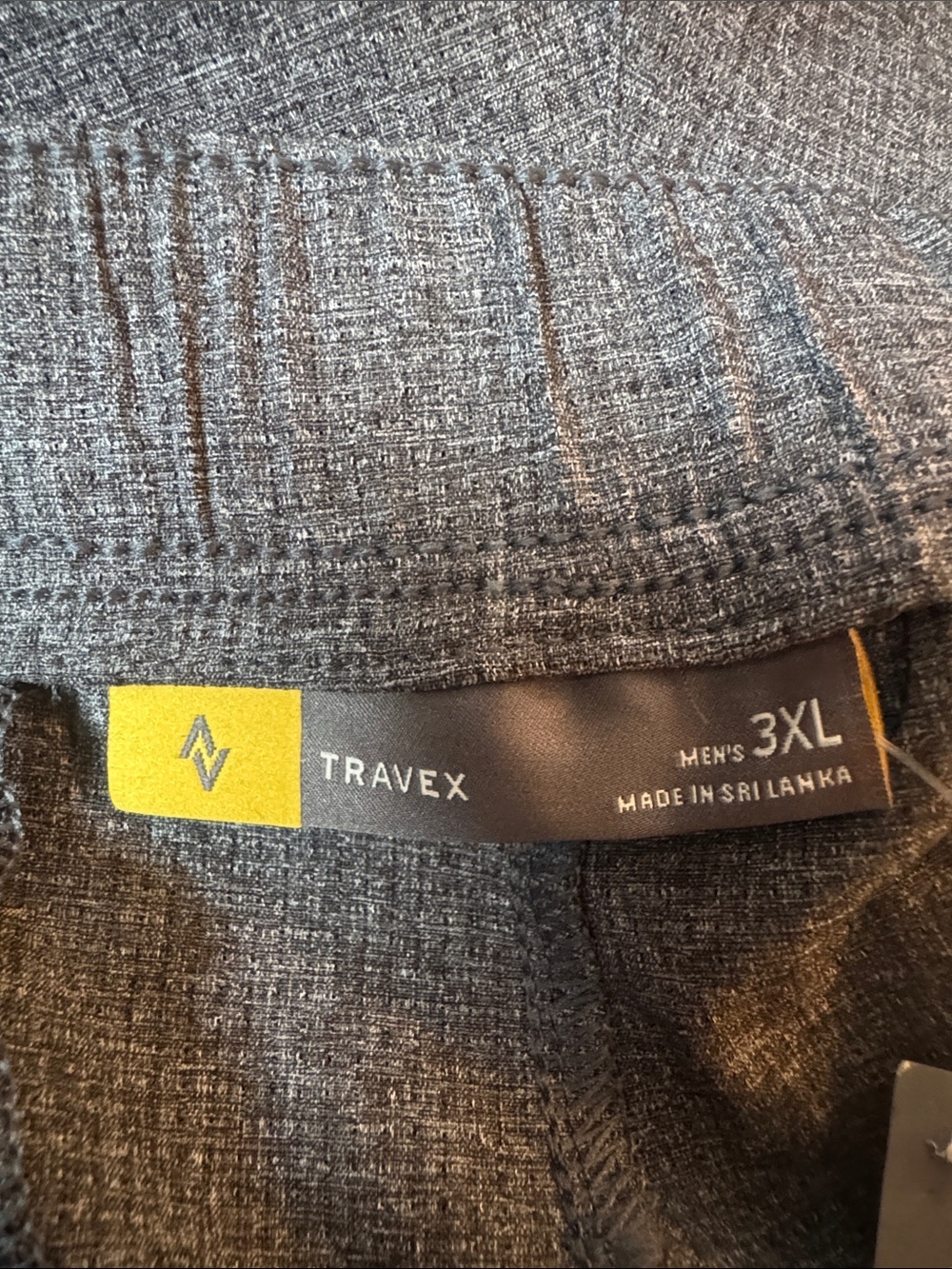 New with Tags Eddie Bauer Heather Gray Flat Front Men’s Shorts Adjustable Waist - Picture 10 of 11
